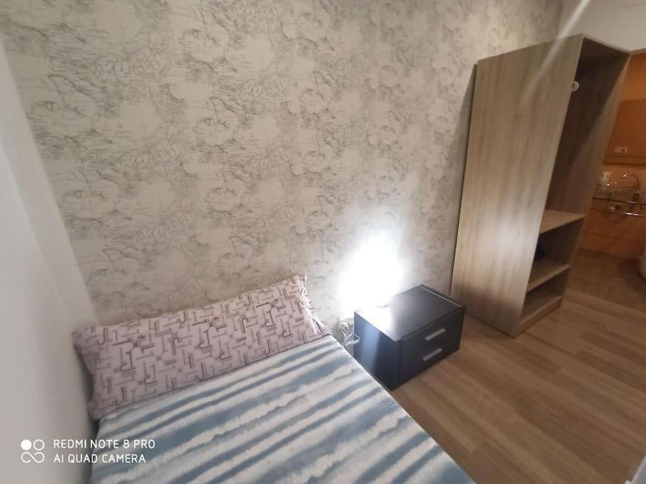 Apartamento Vacacional Apartment ตอร์เรเวียคา ภายนอก รูปภาพ