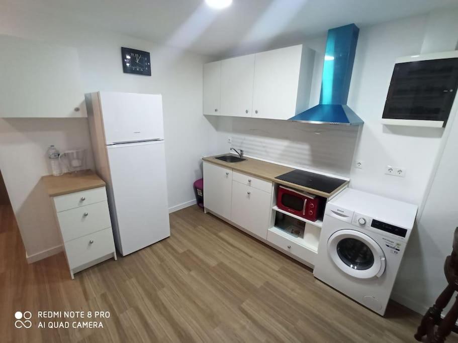 Apartamento Vacacional Apartment ตอร์เรเวียคา ภายนอก รูปภาพ