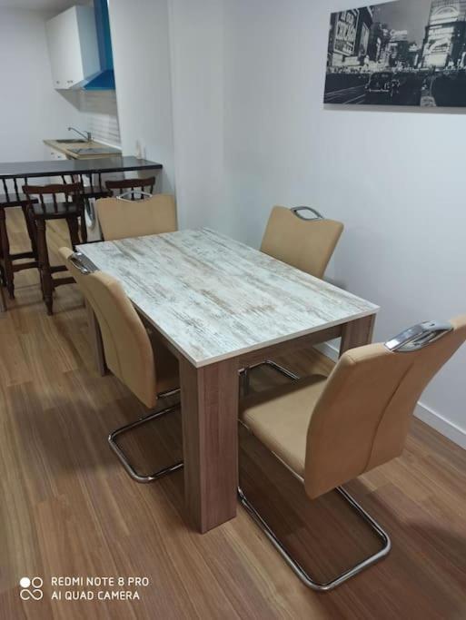 Apartamento Vacacional Apartment ตอร์เรเวียคา ภายนอก รูปภาพ