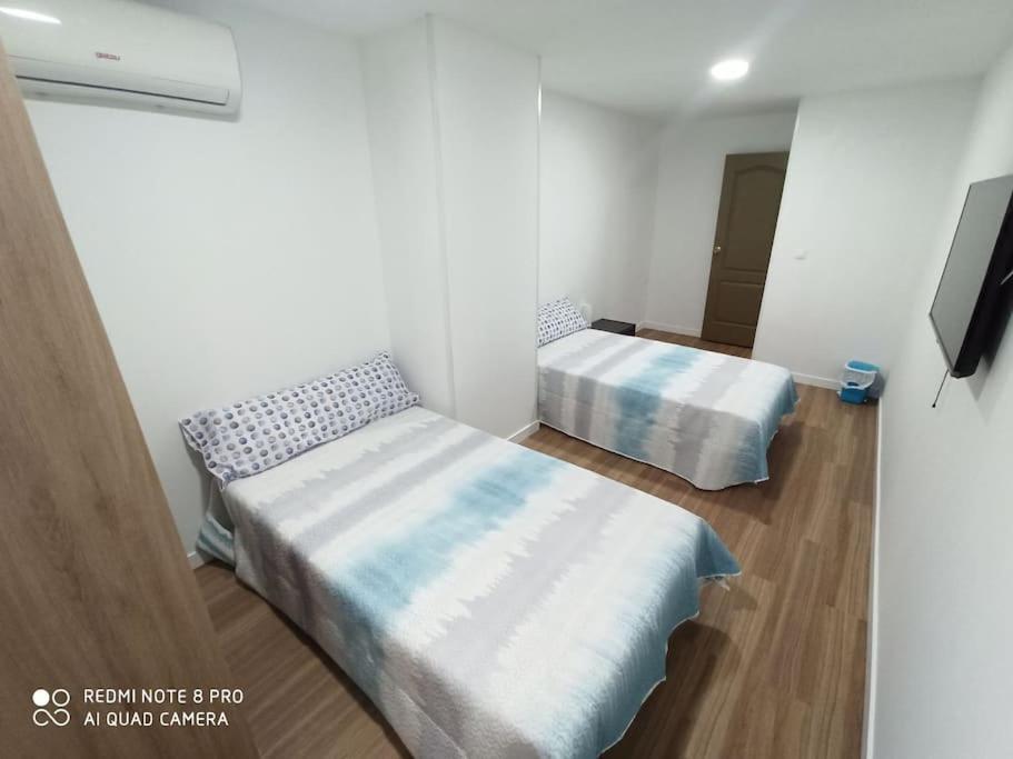 Apartamento Vacacional Apartment ตอร์เรเวียคา ภายนอก รูปภาพ